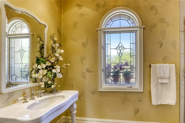 $1,189,000 | 9053 Opus Drive, Las Vegas, NV 89117