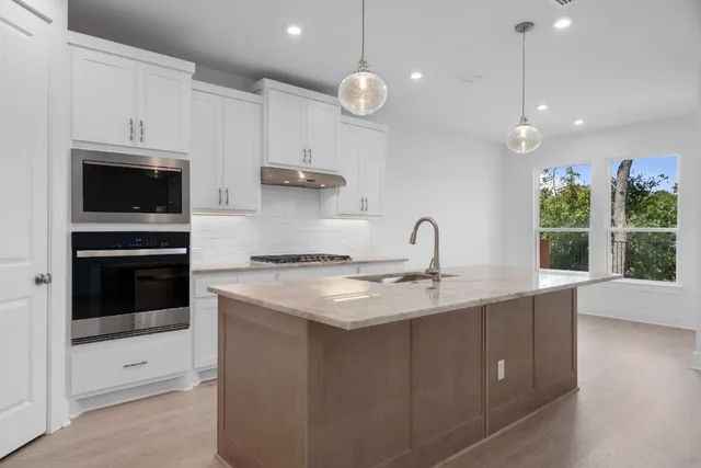 $819,000 | 2144 Sarabanda Street, Round Rock, TX 78681