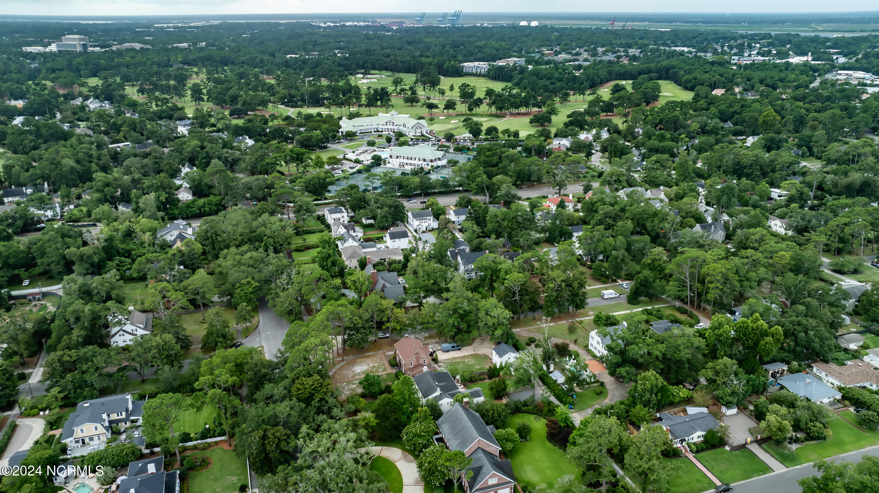 1322 Country Club Road Wilmington, NC 28403 - Photo 74 of 78 068_dji_0972_358