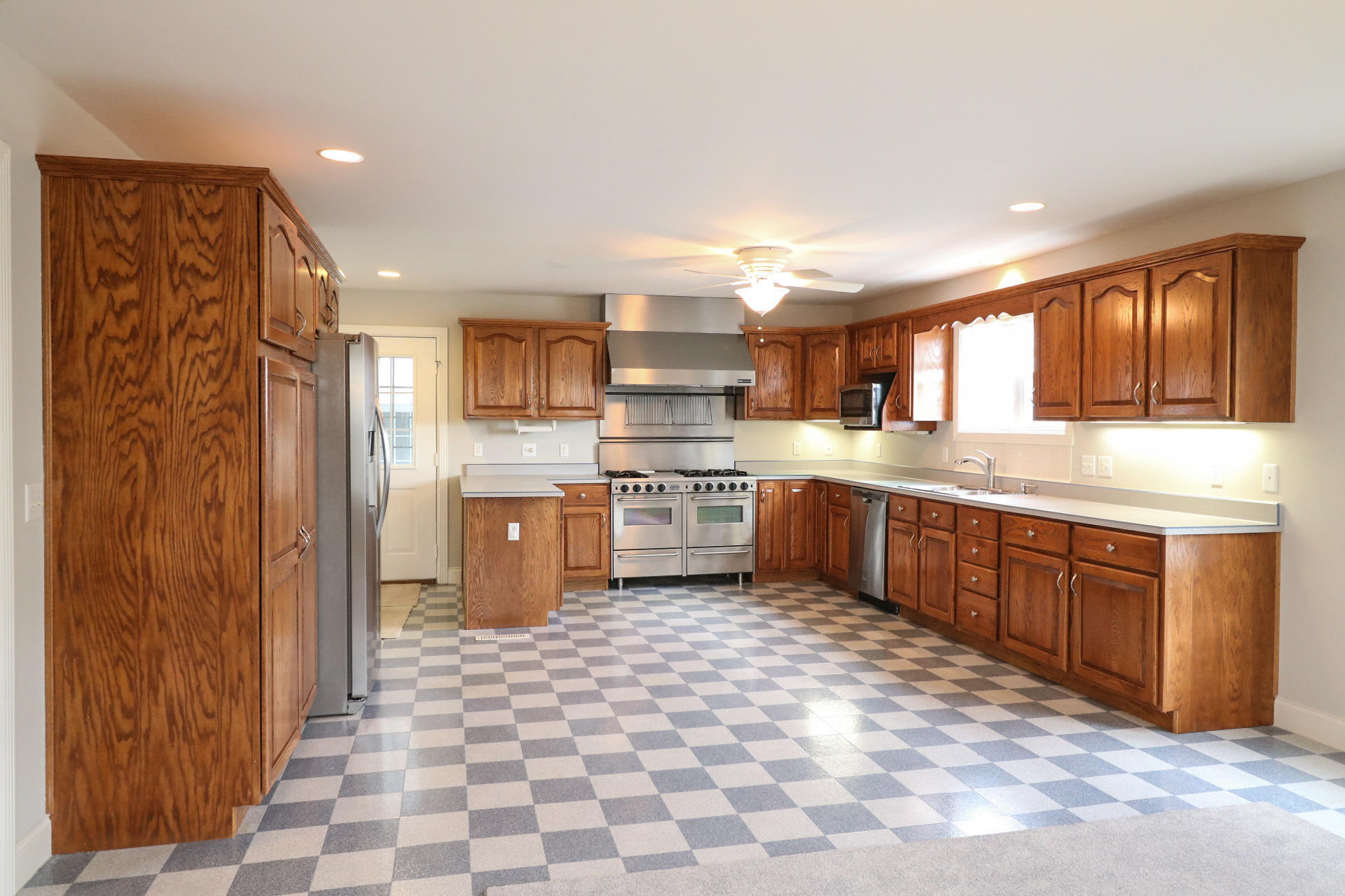 444 Gladstone Wesley Road Science Hill, KY 42553 - Photo 16 of 71 1914 Peyton Ridge Road Liberty KY<|>Publ