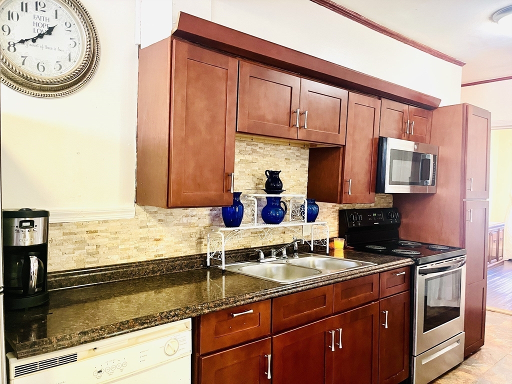 173 Brookway Road Boston, MA 02131 - Photo 13 of 27 Gallery Image 13