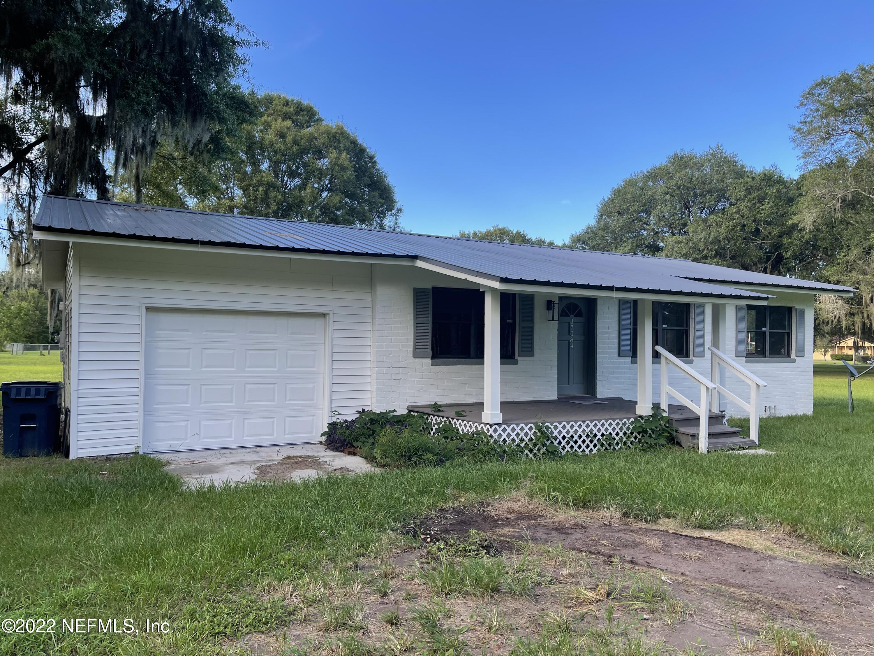 37084 Ingham Road Hilliard, FL 32046 - Photo 1 of 15 Front of Home.