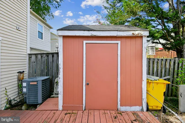 $289,000 | 520 Bend Circle Road, Glen Burnie, MD 21061