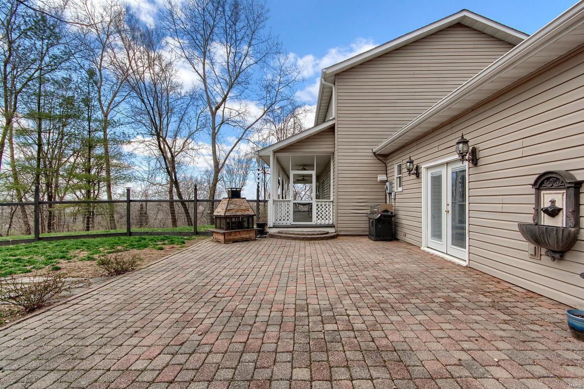 1408 North Bluff Road Collinsville, IL 62234 - Photo 3 of 47 Gallery Image 3