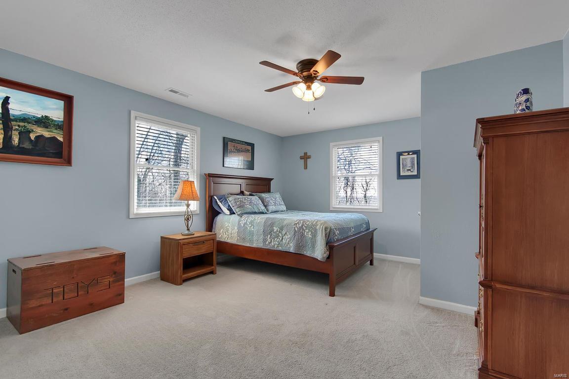 1408 North Bluff Road Collinsville, IL 62234 - Photo 31 of 47 Gallery Image 31