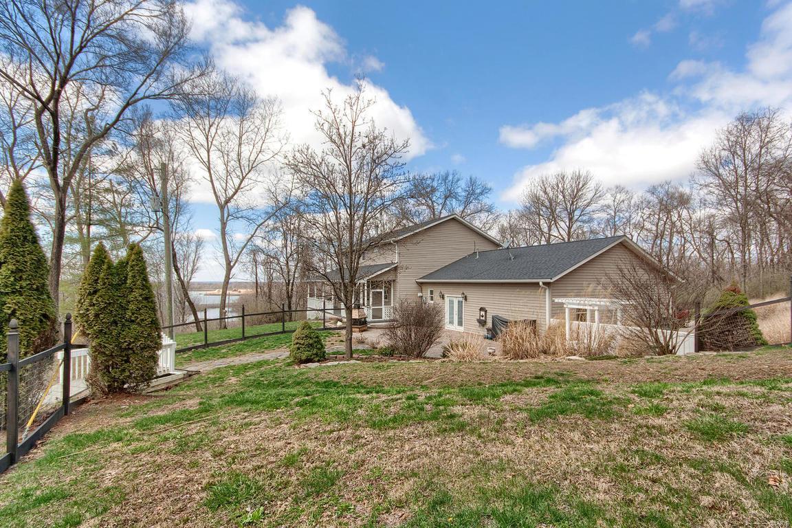 1408 North Bluff Road Collinsville, IL 62234 - Photo 38 of 47 Gallery Image 38
