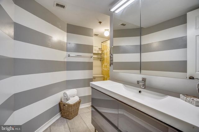 $399,900 | 545 East Braddock Road, Unit 107, Alexandria, VA 22314