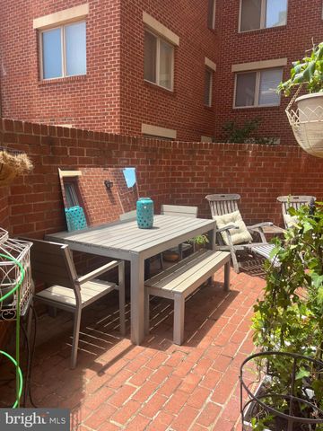 $399,900 | 545 East Braddock Road, Unit 107, Alexandria, VA 22314