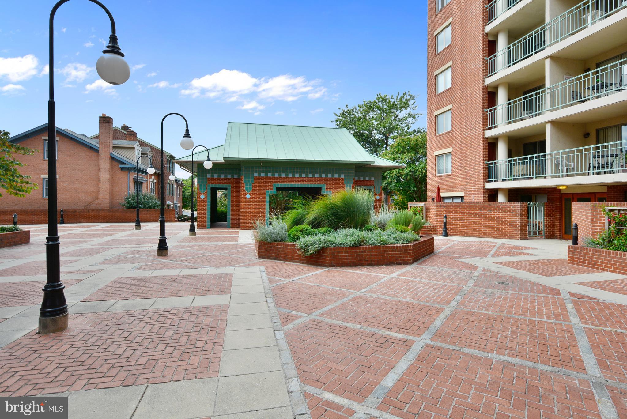 545 East Braddock Road, Unit 107 Alexandria, VA 22314 - Photo 26 of 44