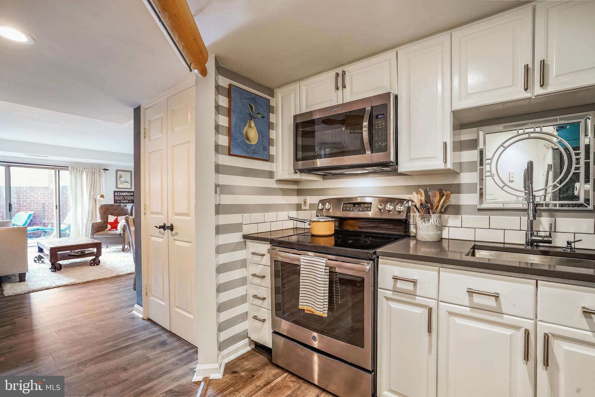 545 East Braddock Road, Unit 107 Alexandria, VA 22314 - Photo 3 of 44