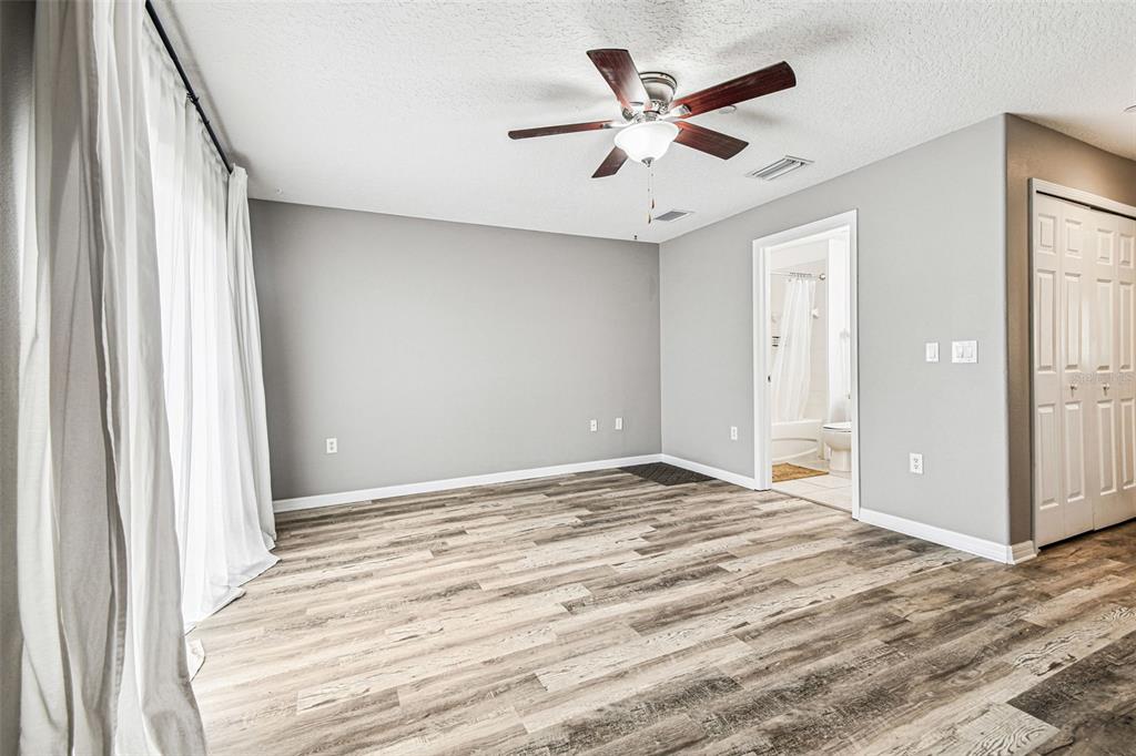 2503 Middleton Grove Drive Brandon, FL 33511 - Photo 4 of 39 a view of an empty room