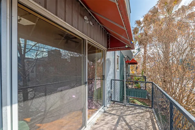 $2,400 | 3 North Ennis Street, Houston, TX 77003