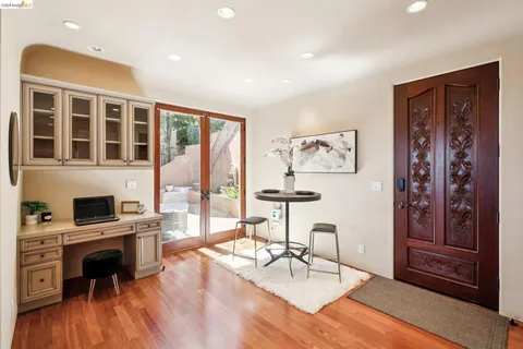 $2,475,000 | 6611 Elverton Drive, Oakland, CA 94611