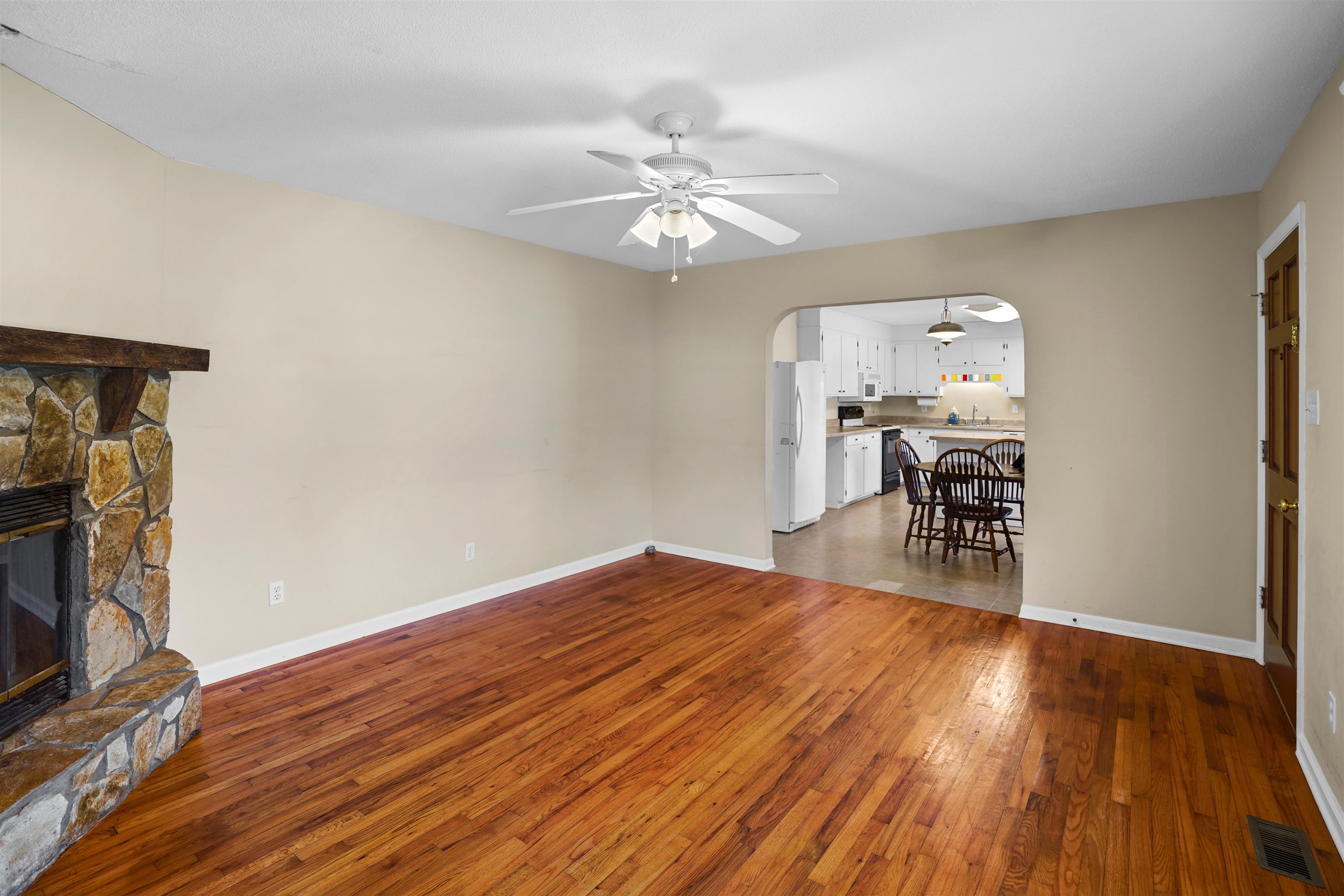 469 Barnwell Road Spartanburg, SC 29303 - Photo 3 of 23 Gallery Image 3