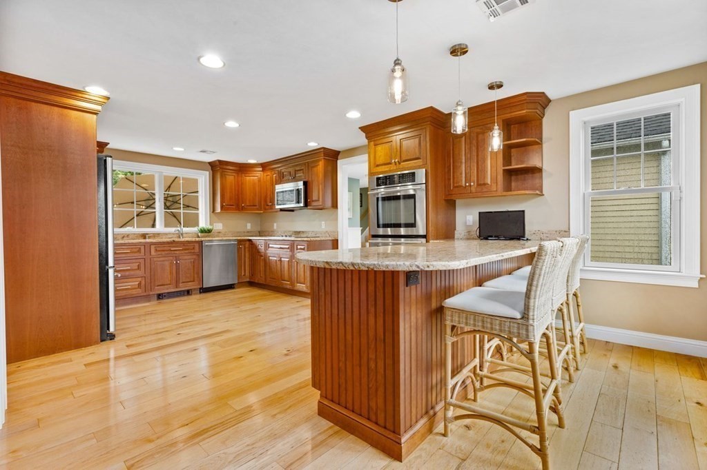 121 Riverside Drive Norwell, MA 02061 - Photo 2 of 42 Gallery Image 2