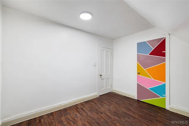 $129,999 | 157 15th Street, Buffalo, NY 14213