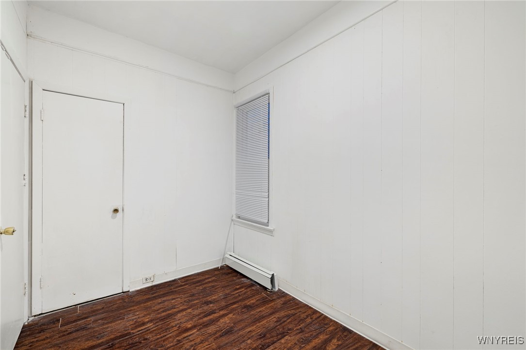 157 15th Street Buffalo, NY 14213 - Photo 7 of 22