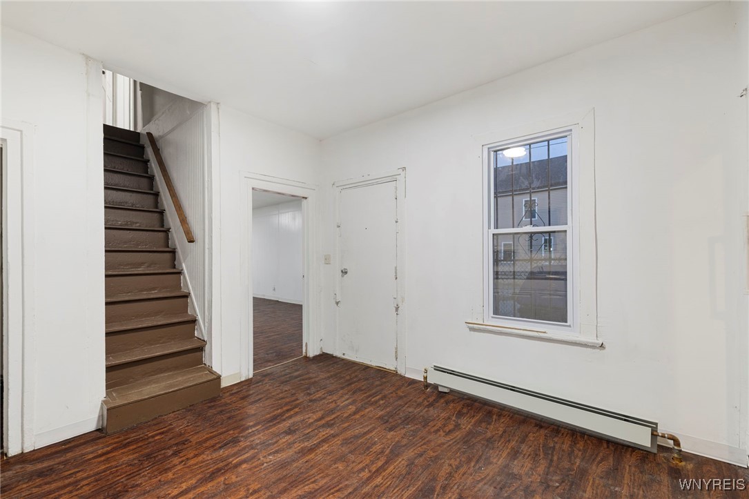 157 15th Street Buffalo, NY 14213 - Photo 9 of 22