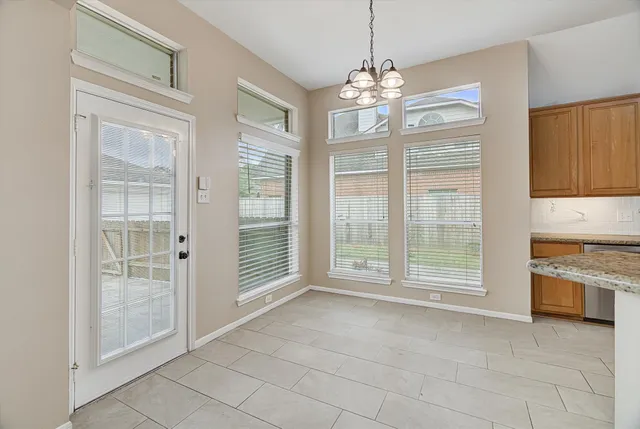 $2,500 | 21610 Emerald Ridge Circle, Katy, TX 77450