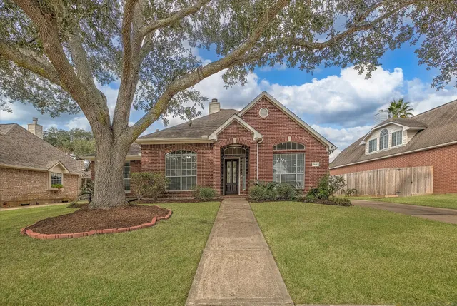 $2,500 | 21610 Emerald Ridge Circle, Katy, TX 77450