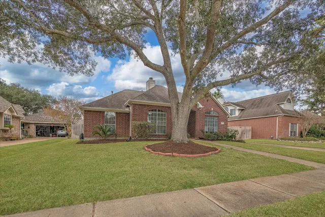 $2,500 | 21610 Emerald Ridge Circle, Katy, TX 77450