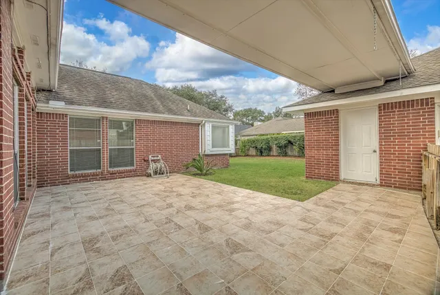 $2,500 | 21610 Emerald Ridge Circle, Katy, TX 77450