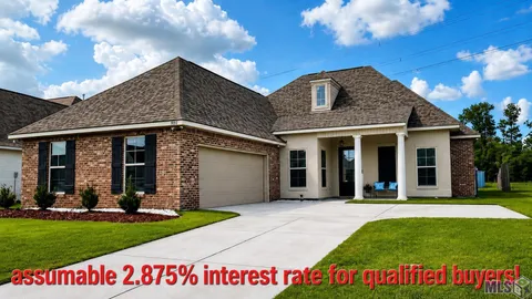$369,000 | 980 Lakehaven Drive, Gonzales, LA 70737