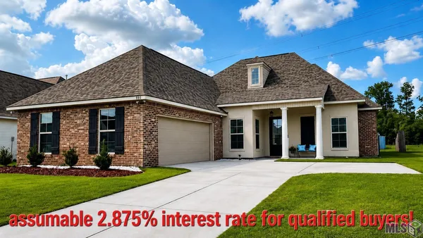 $369,000 | 980 Lakehaven Drive, Gonzales, LA 70737