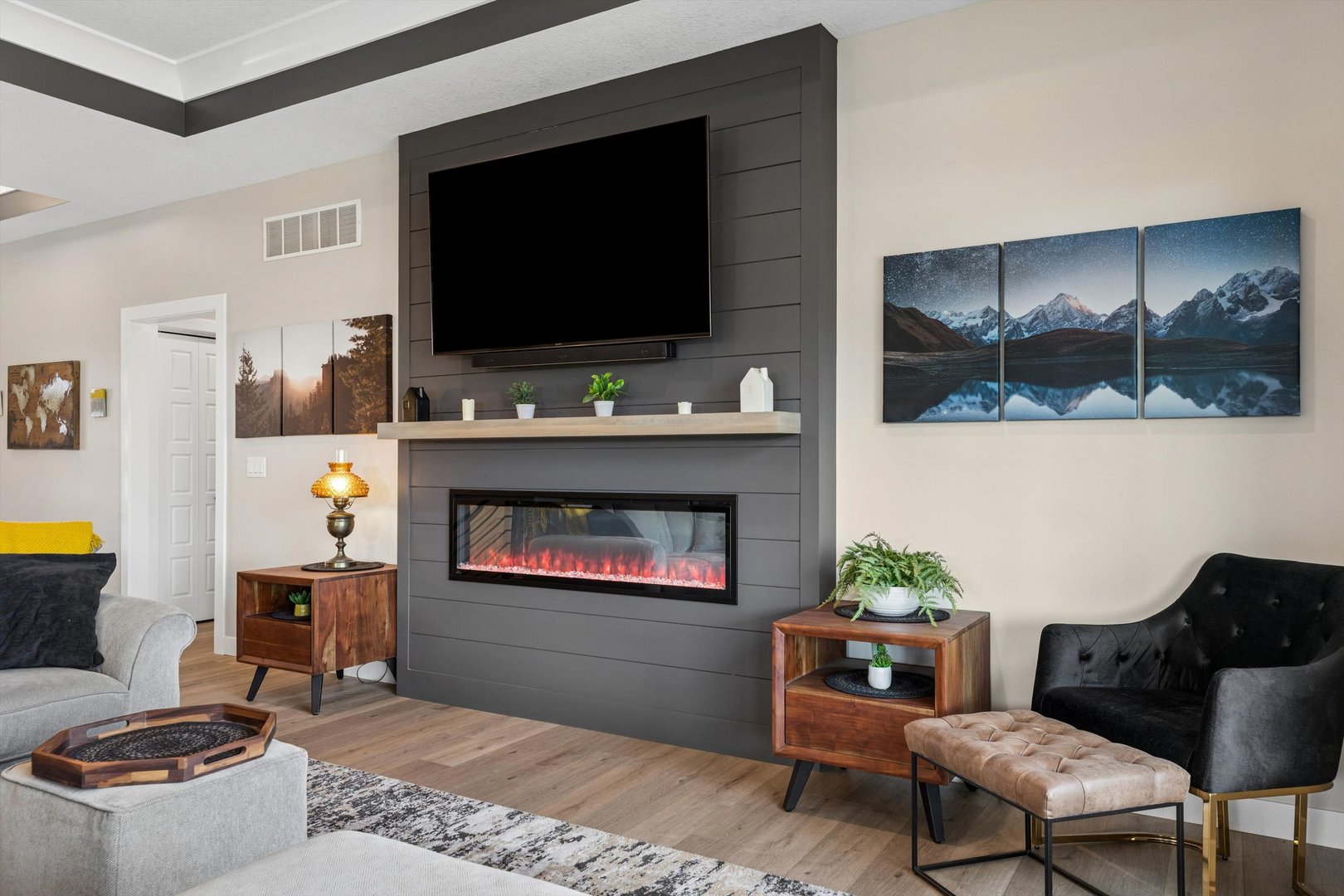 1207 Colonial Court Eldridge, IA 52748 - Photo 14 of 49