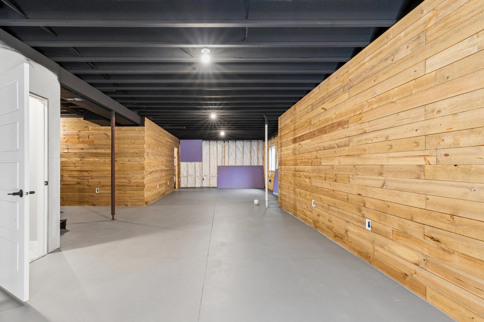 1207 Colonial Court Eldridge, IA 52748 - Photo 44 of 49