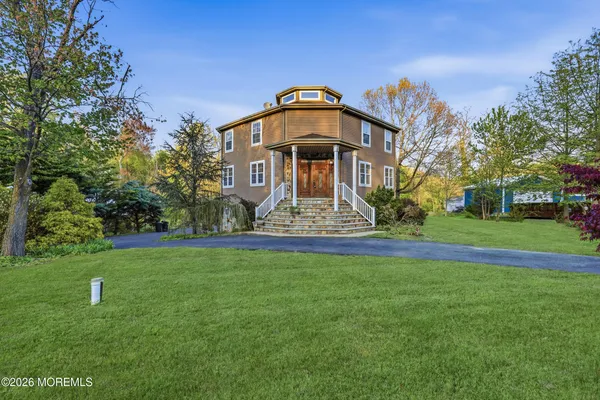 $999,000 | 314 Smithburg Road, Manalapan, NJ 07726