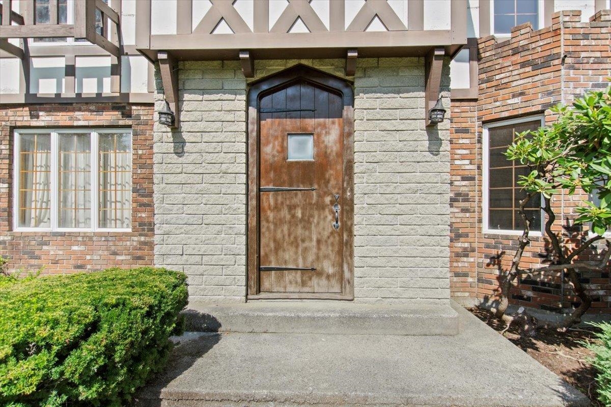 9 Stonehedge Drive Bennington, VT 05201 - Photo 24 of 40