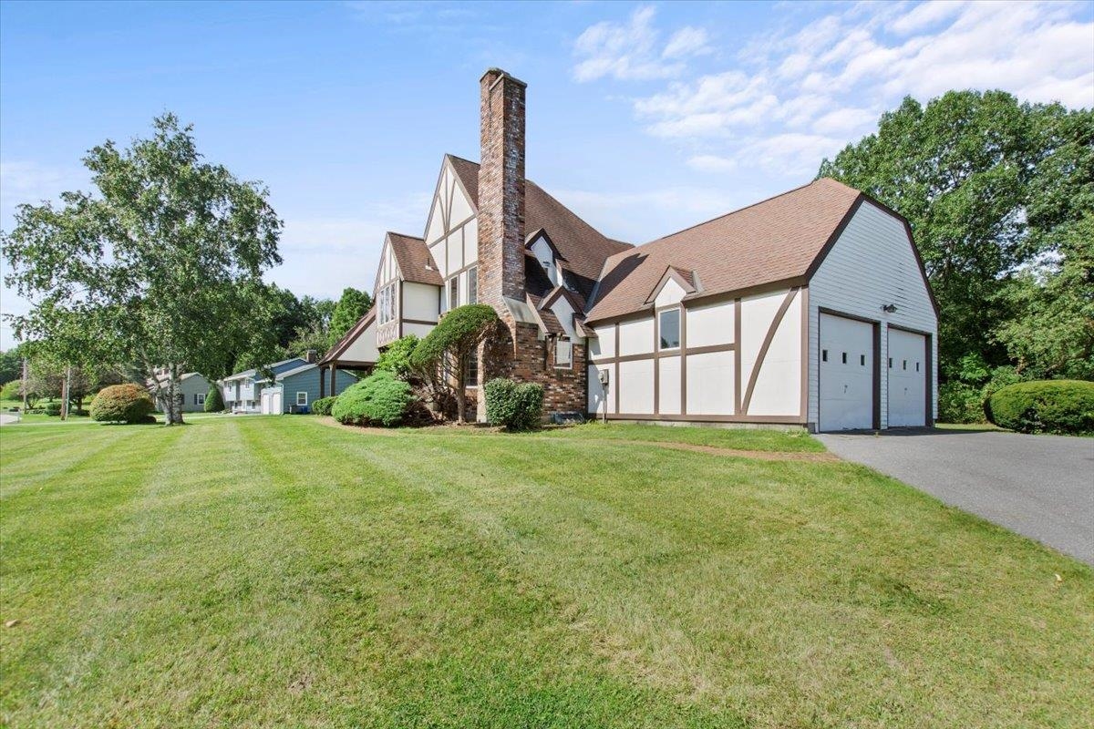 9 Stonehedge Drive Bennington, VT 05201 - Photo 26 of 40