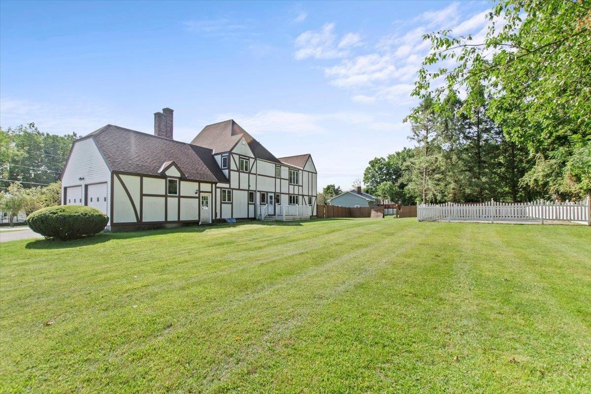 9 Stonehedge Drive Bennington, VT 05201 - Photo 28 of 40