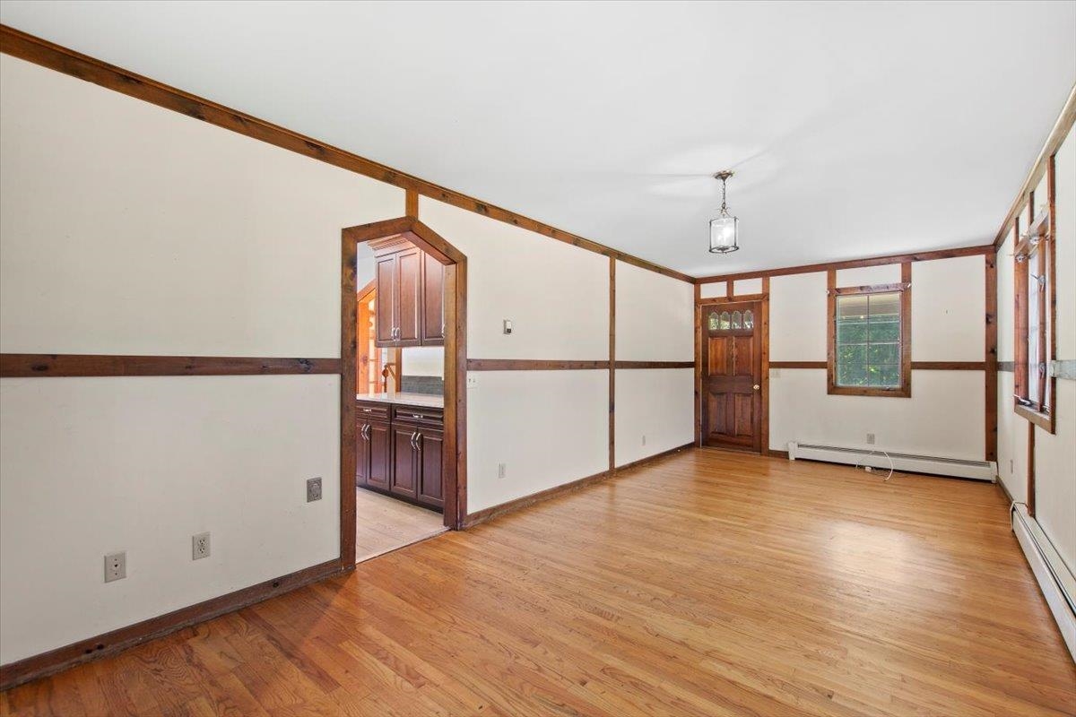 9 Stonehedge Drive Bennington, VT 05201 - Photo 3 of 40