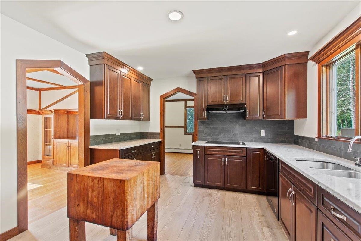 9 Stonehedge Drive Bennington, VT 05201 - Photo 38 of 40