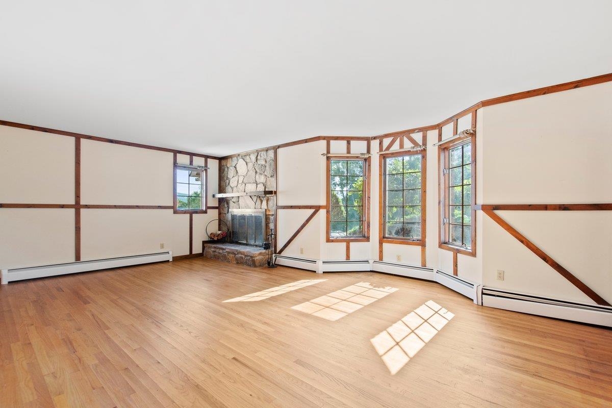 9 Stonehedge Drive Bennington, VT 05201 - Photo 6 of 40