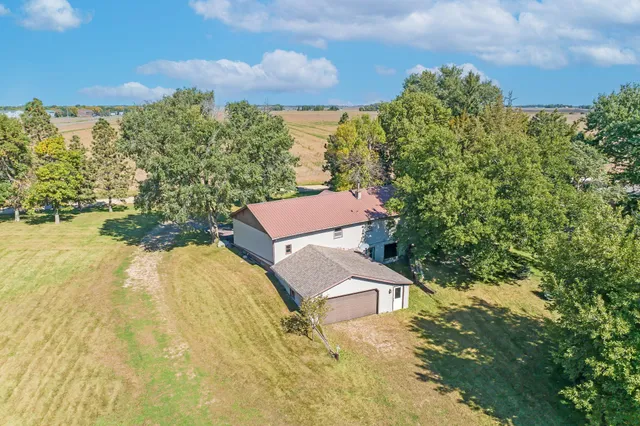 $349,000 | 2109 95th Street, Fairmont, MN 56031