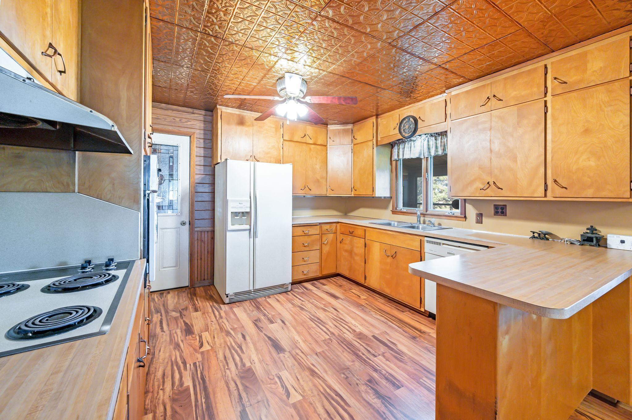 2109 95th Street Fairmont, MN 56031 - Photo 23 of 57