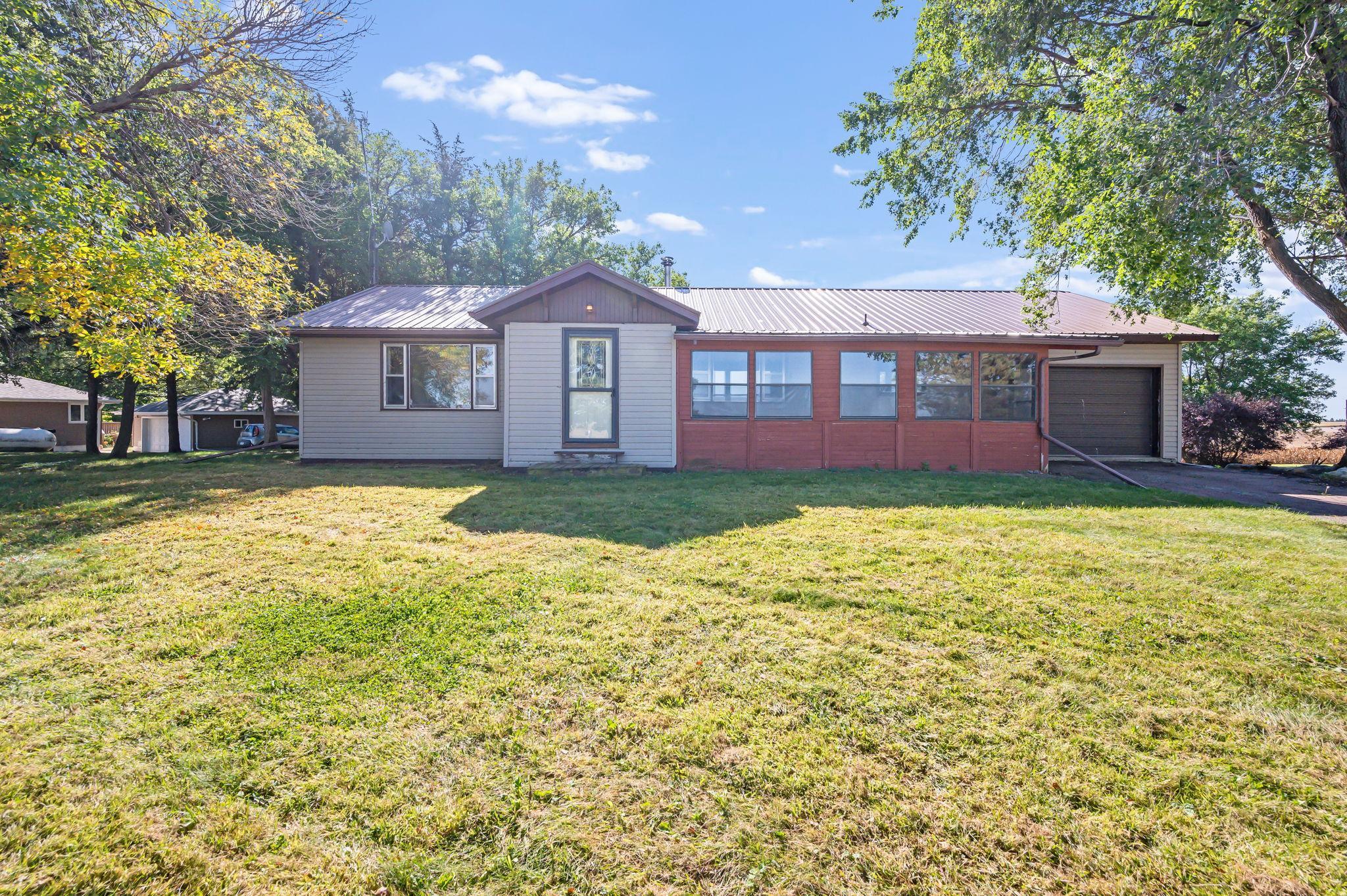2109 95th Street Fairmont, MN 56031 - Photo 10 of 57