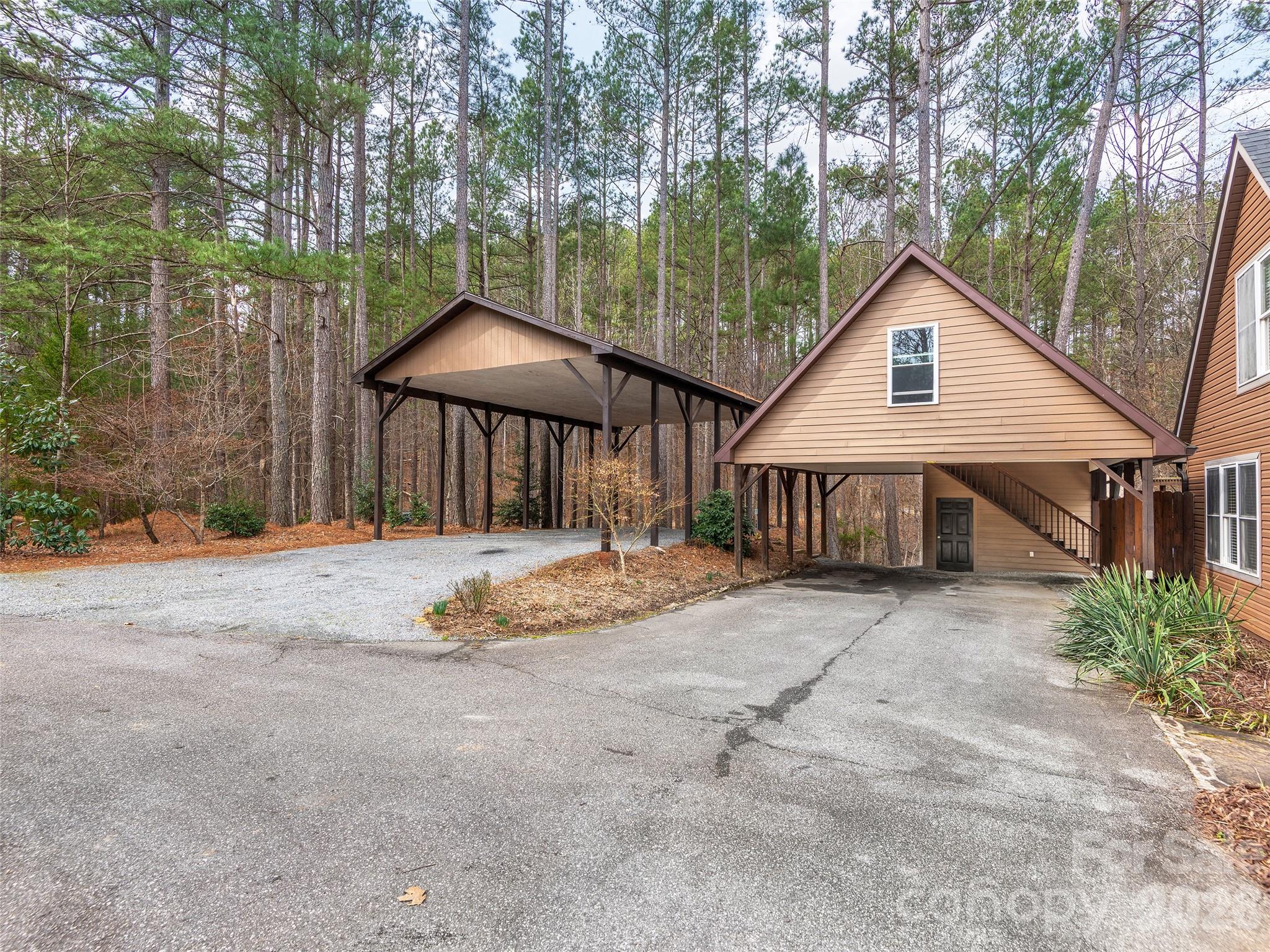 201 Hawk Ridge Drive Mill Spring, NC 28756 - Photo 35 of 44 Gallery Image 35