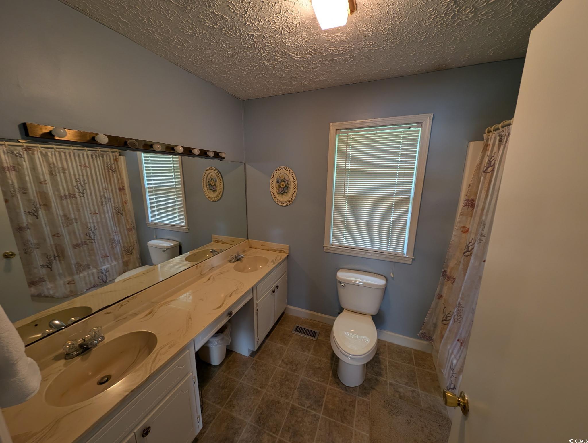5370 Miracle Lane Conway, SC 29527 - Photo 2 of 17