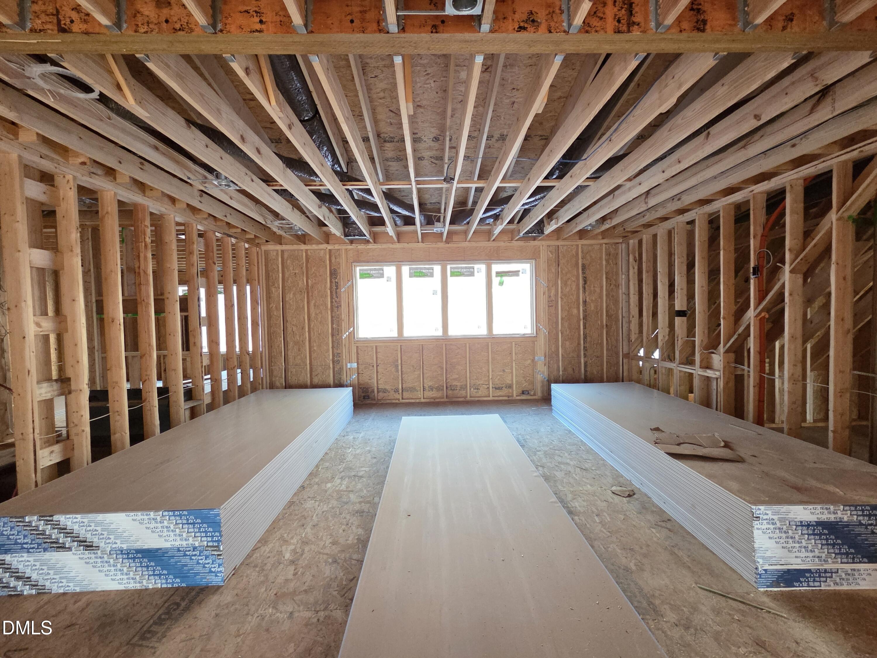 6448 Sanctuary Falls Drive Raleigh, NC 27614 - Photo 27 of 40 2026-01-04 15.27.36