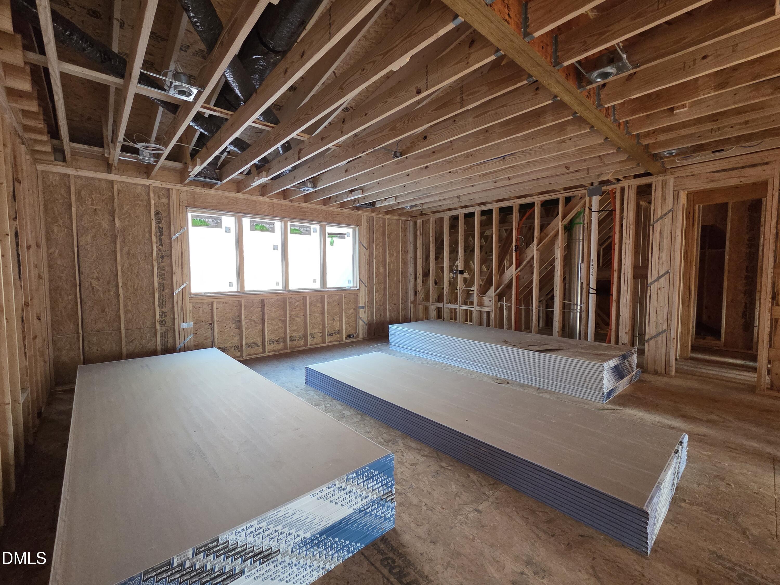 6448 Sanctuary Falls Drive Raleigh, NC 27614 - Photo 29 of 43 2026-01-04 15.27.24
