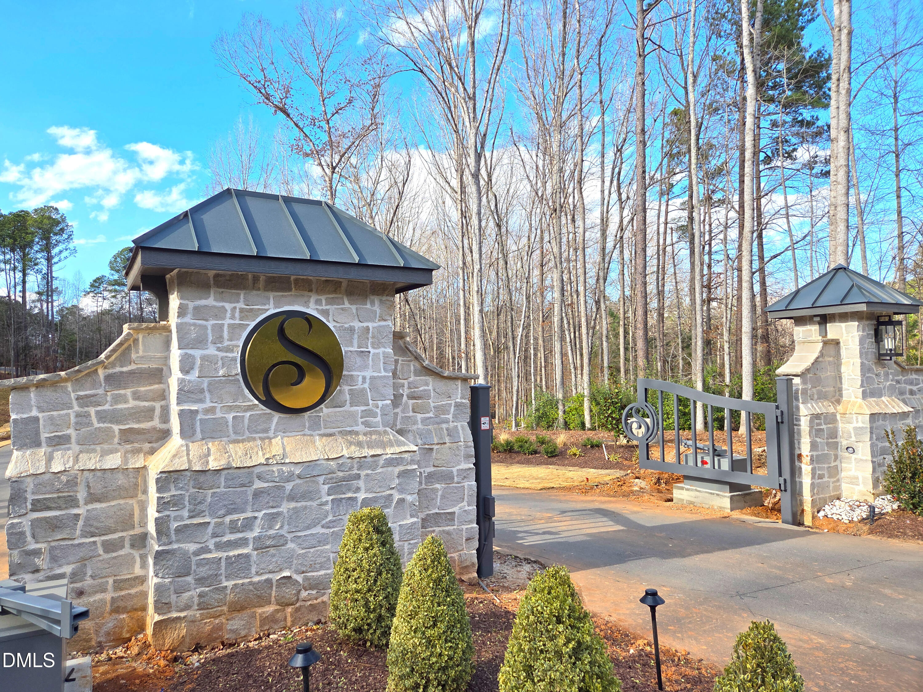 6448 Sanctuary Falls Drive Raleigh, NC 27614 - Photo 39 of 43 2026-01-11 13.48.43
