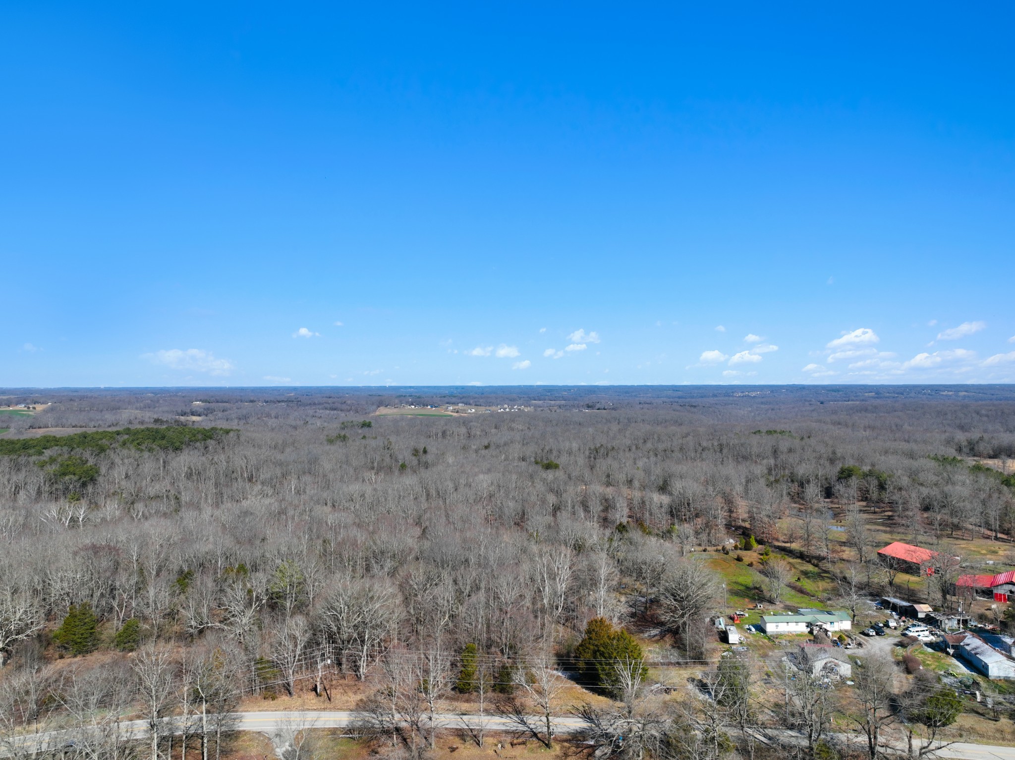 1505 Southside Road Southside, TN 37171 - Photo 2 of 23 a view of city and mountain