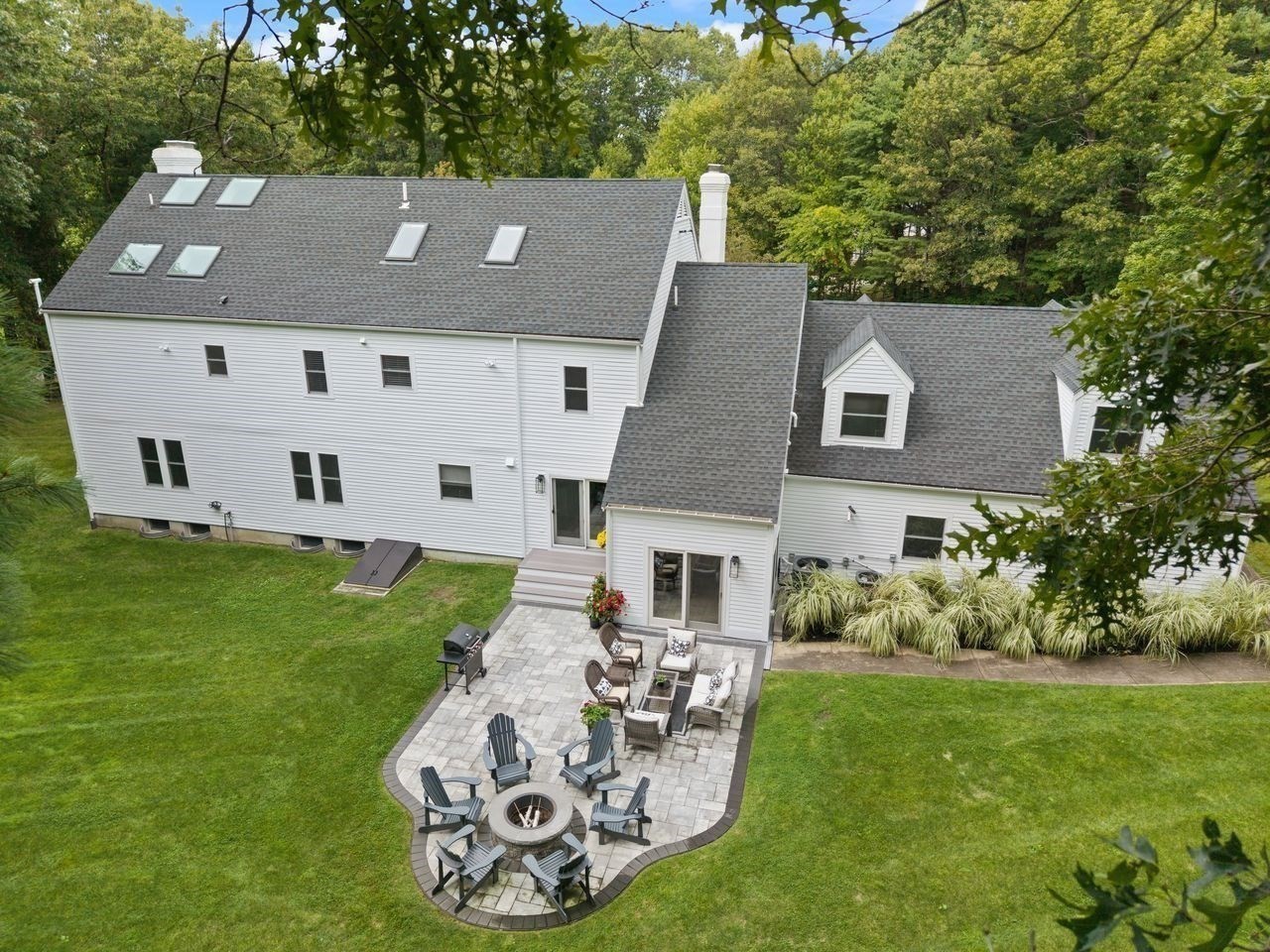 16 Weathervane Road Canton, MA 02021 - Photo 41 of 42 Gallery Image 41