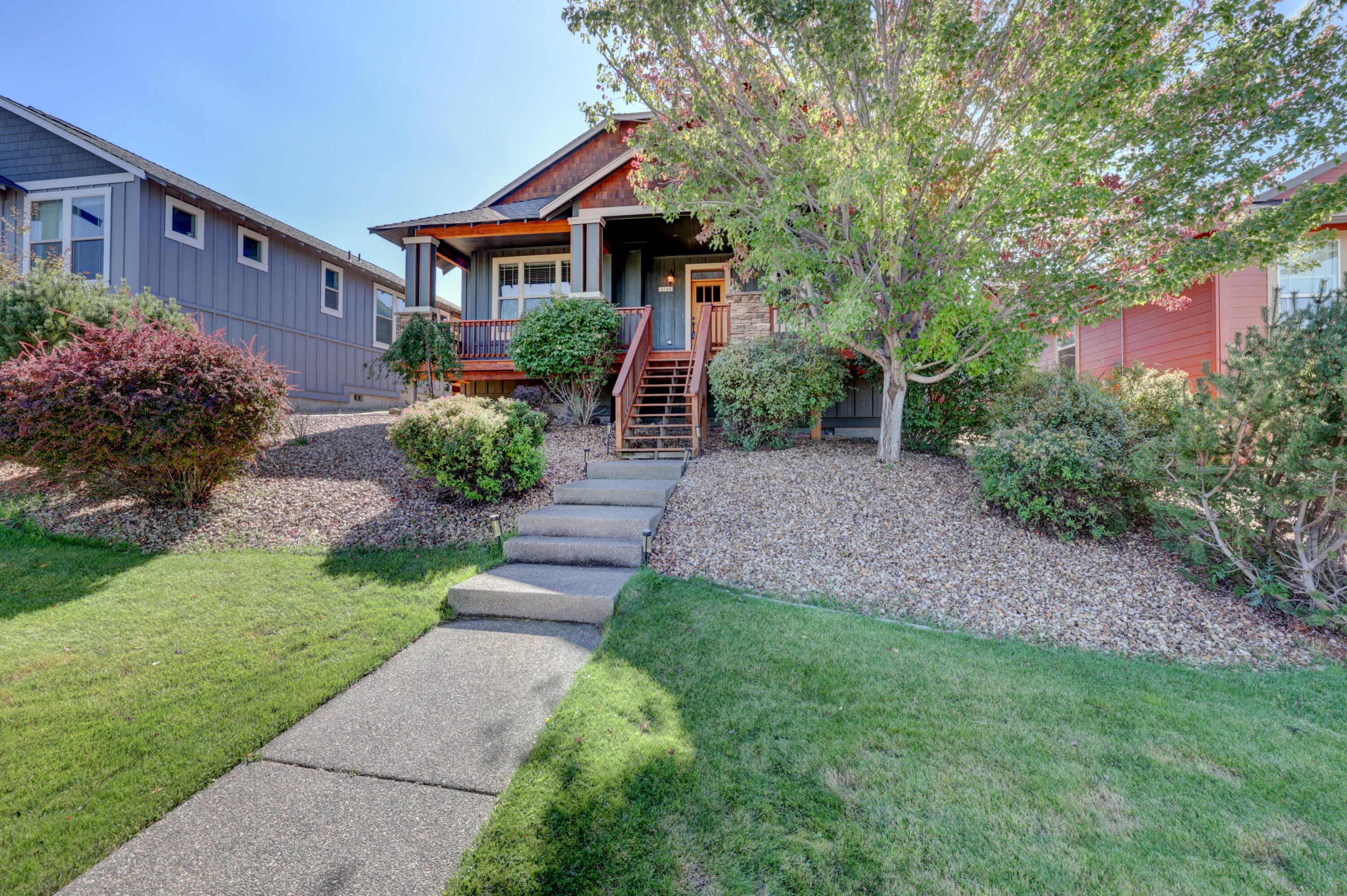 4144 Southwest Rhyolite Place Redmond, OR 97756 - Photo 2 of 44 Rhyolite 2nd-36-2