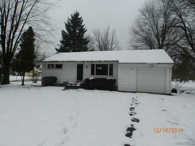 5881 Tonawanda Creek Road Pendleton, NY 14094 - Photo 1 of 1 Exterior Front