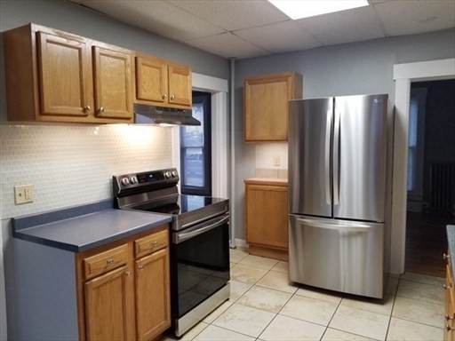 3 Beech Street, Unit 1 Gardner, MA 01440 - Photo 2 of 10